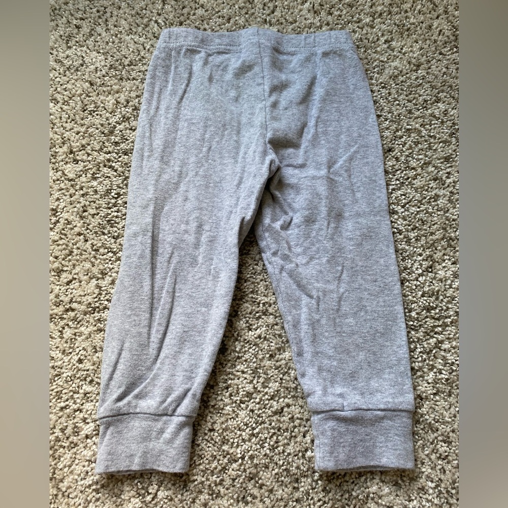 Simple Joys by Carter’s gray lightweight boys sweatpants; size 24M